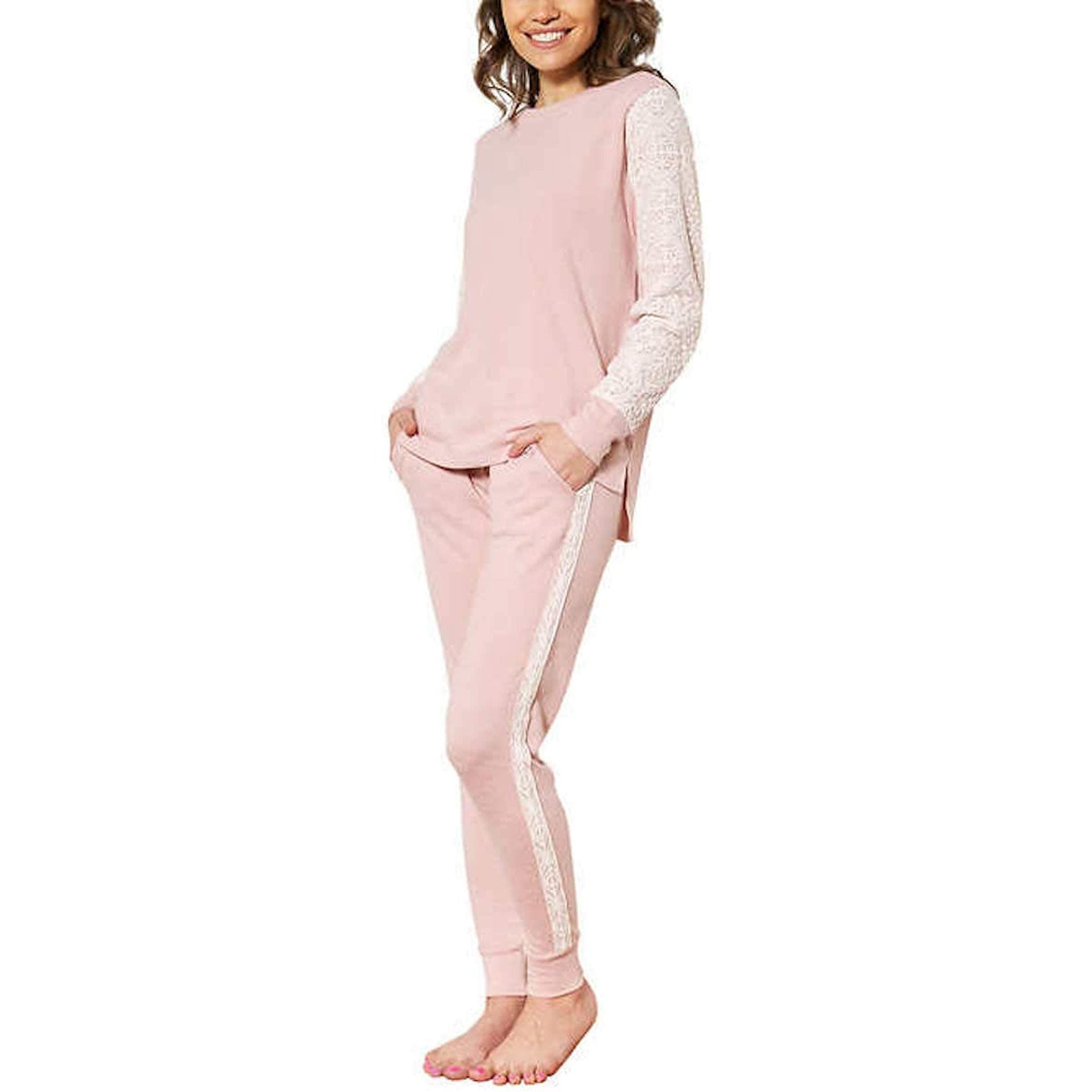 Elegant Flora Nikrooz 2-Piece Set: Luxe Long Sleeve Loungewear