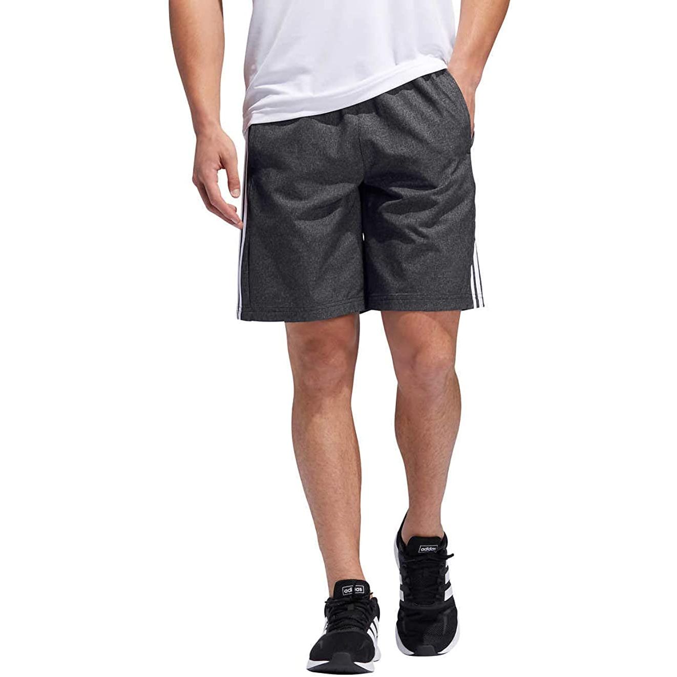 Adidas Men's Woven Active Shorts - Performance and Style for Athletes and Fitness Enthusiasts