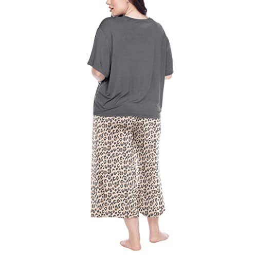 Cozy and chic Honeydew 3-piece pajama set: Long-sleeve top, shorts, and pants in soft, breathable fabric