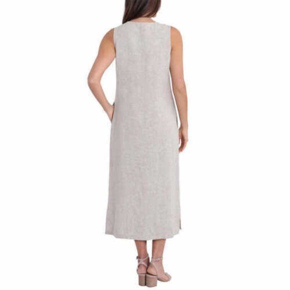 Briggs Women's Linen Blend Dress: Classic V-neckline and short sleeves in breathable, lightweight fabric.