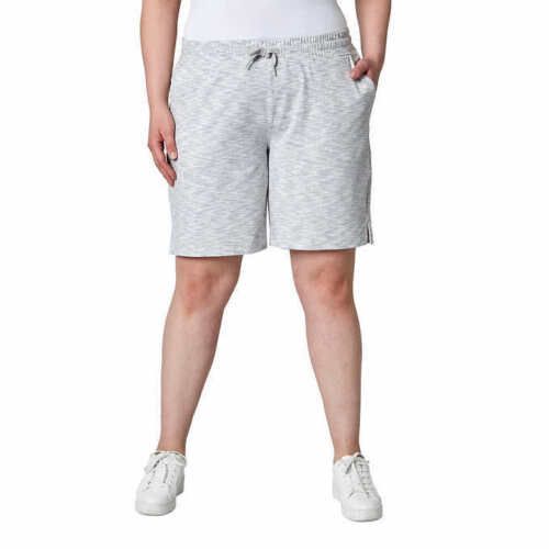 Performance Bermuda Shorts: Breathable, Stretchable, Stylish!