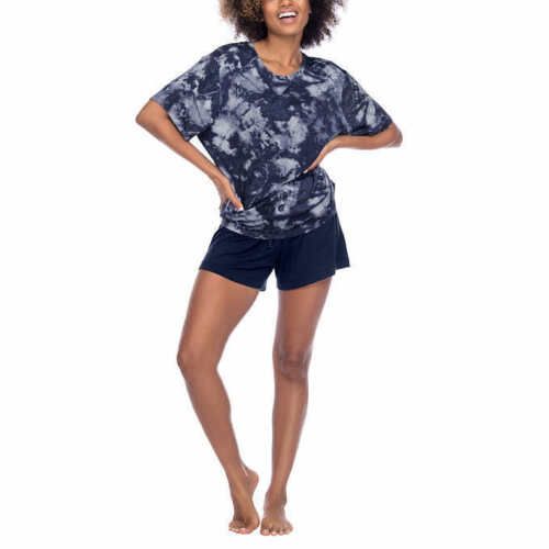 Cozy and chic Honeydew 3-piece pajama set: Long-sleeve top, shorts, and pants in soft, breathable fabric