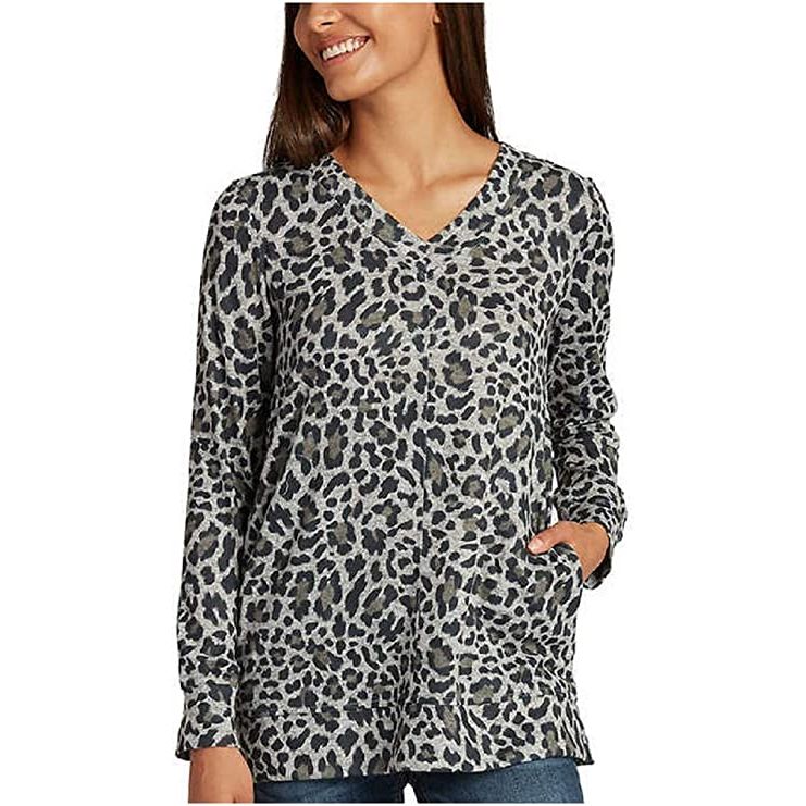 Ellen Tracy Women's V-Neck Top - Timeless Elegance and Comfort