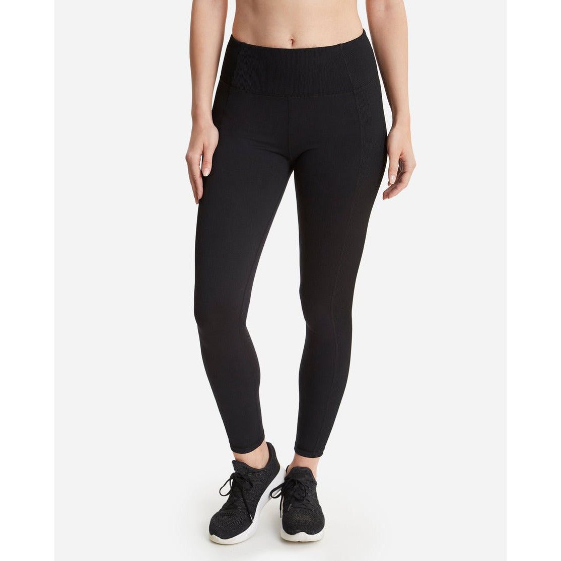 DanSkin Women's Active Leggings: Moisture-Wicking Stretch Fabric for Ultimate Comfort and Performance